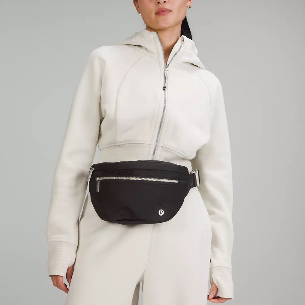 Lululemon City Adventurer Belt Bag 2.5L
Black, NWT+FREE Lululemon Shopping Bag